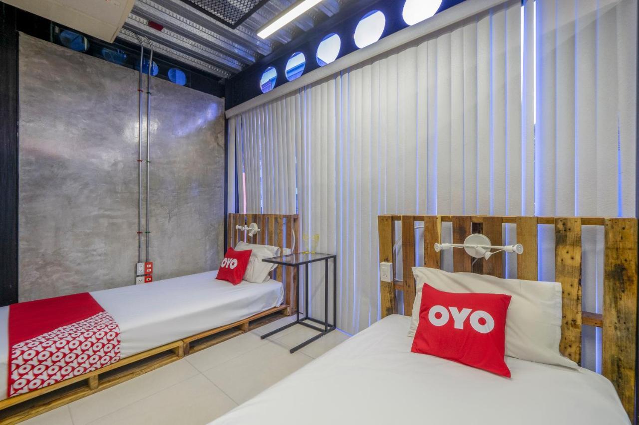 Oyo 1084 Guyasuka Ratchada Hotel Bangkok Exterior foto